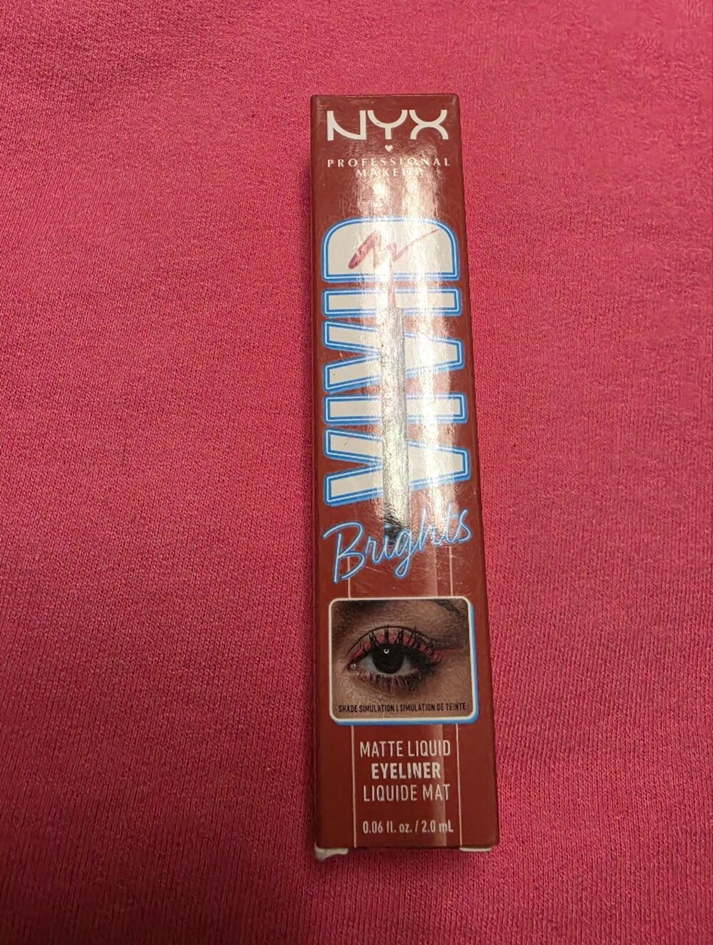 NYX Vivid Brights Matte Liquid Eyeliner - On Red